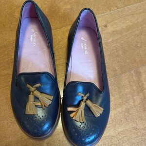 NEW Jacadi Girls Loafers size 29